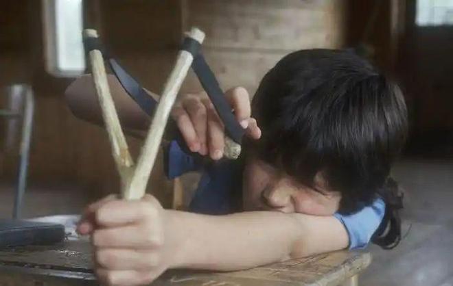 面曝光父亲行为被怒骂太恶心人反转！向老师滋水后续监控画(图4)